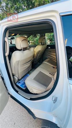 جیپ گراند شیرۆکی